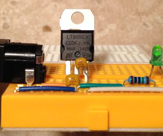 Simple 5V Breadboard Power Supply