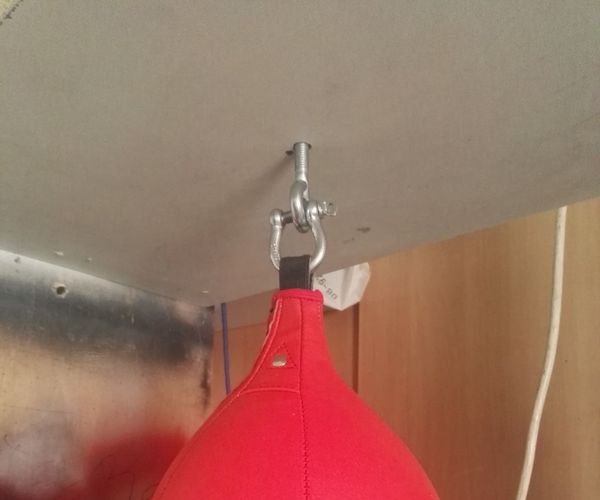 Improvised Speed Bag Swivel