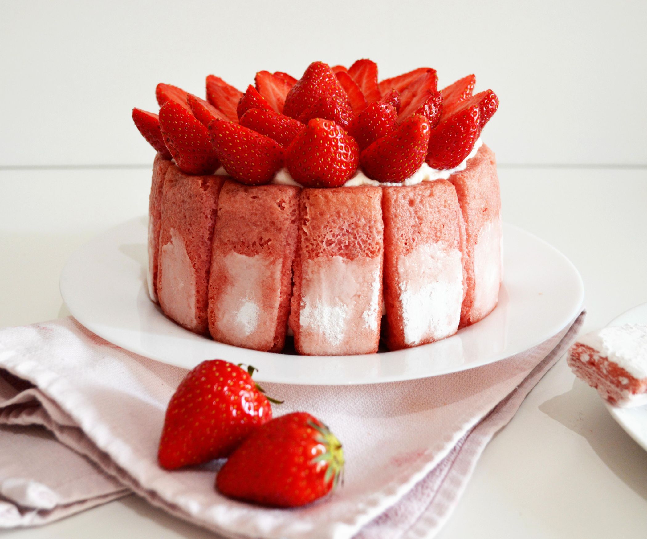 Strawberry Charlotte Cake 6 Steps (with Pictures) Instructables