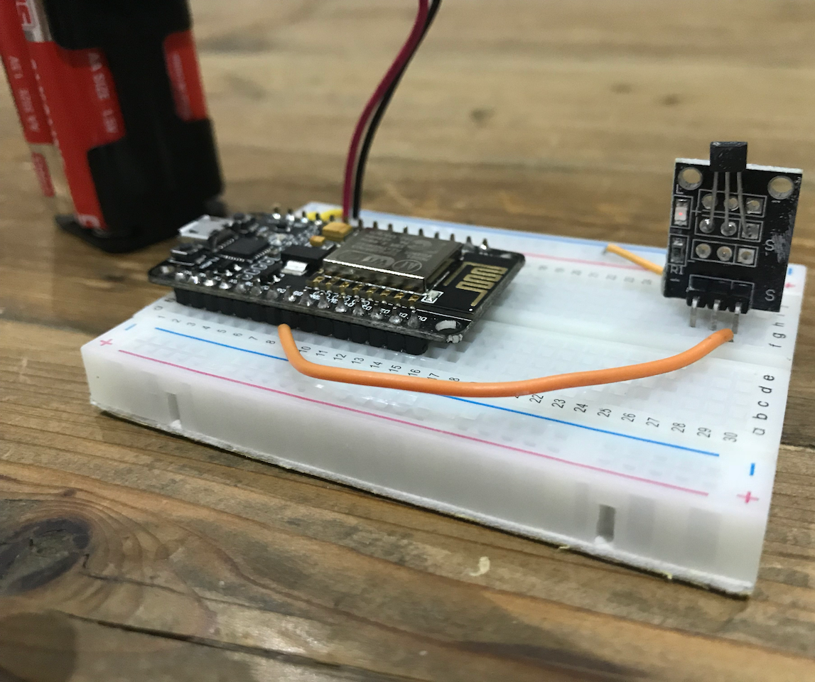 NodeMCU Hall Effect Sensor
