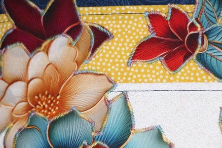 Edge Stitching the Applique Onto the Background Fabric