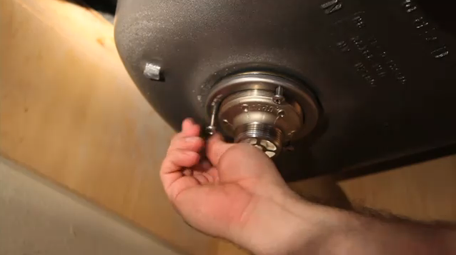 How to Replace and Install a Kitchen Sink
