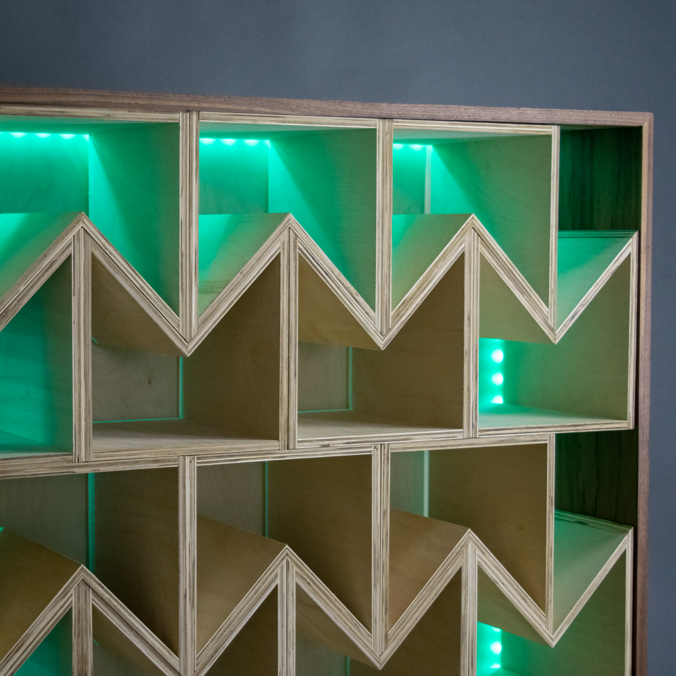 Modular Plywood Bookcase With Rotatable Boxes! 6 Steps (with Pictures