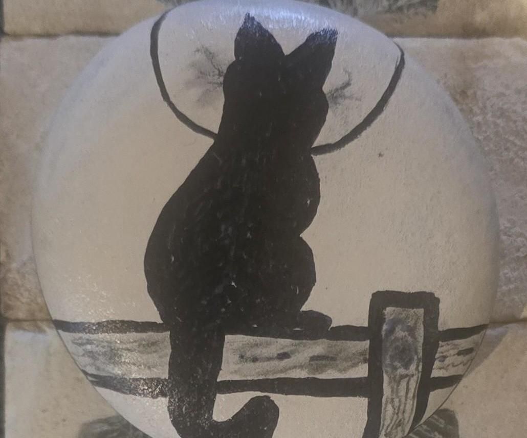 ROCK ART for the Kids: Halloween Cat & Moon