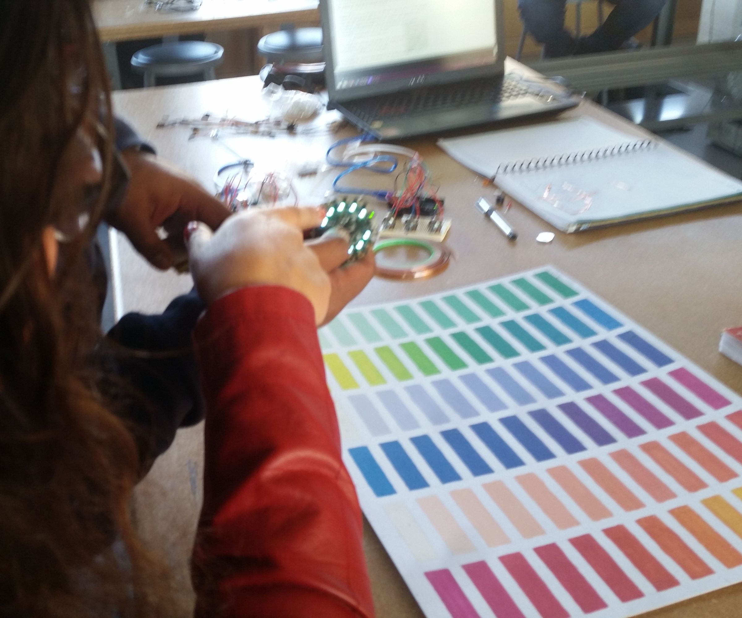 Los Colores De Los Valores (CHT-1)