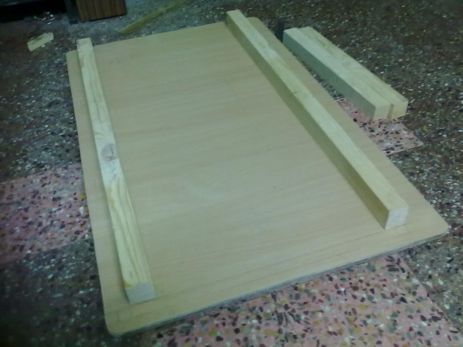 How to Make Table Using Recycled Wood