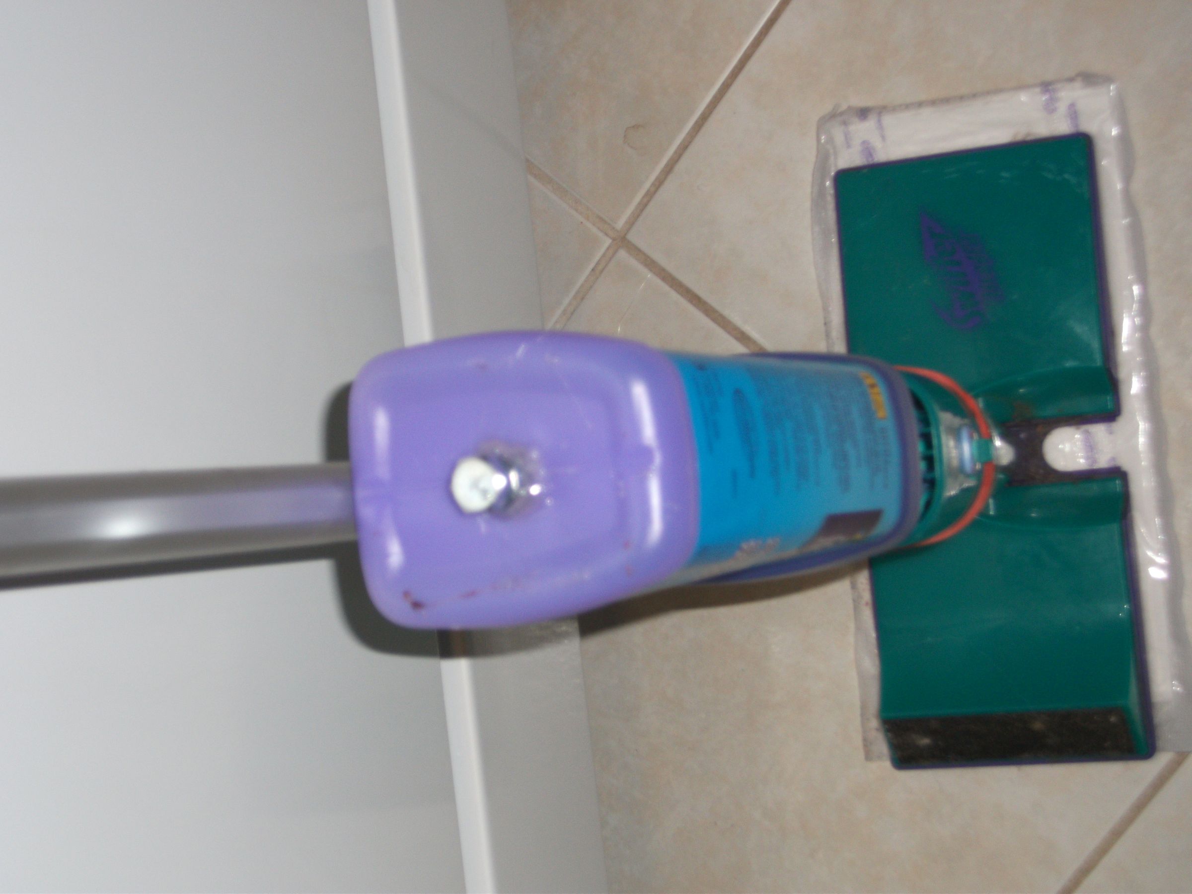 Swiffer Bottle Hack