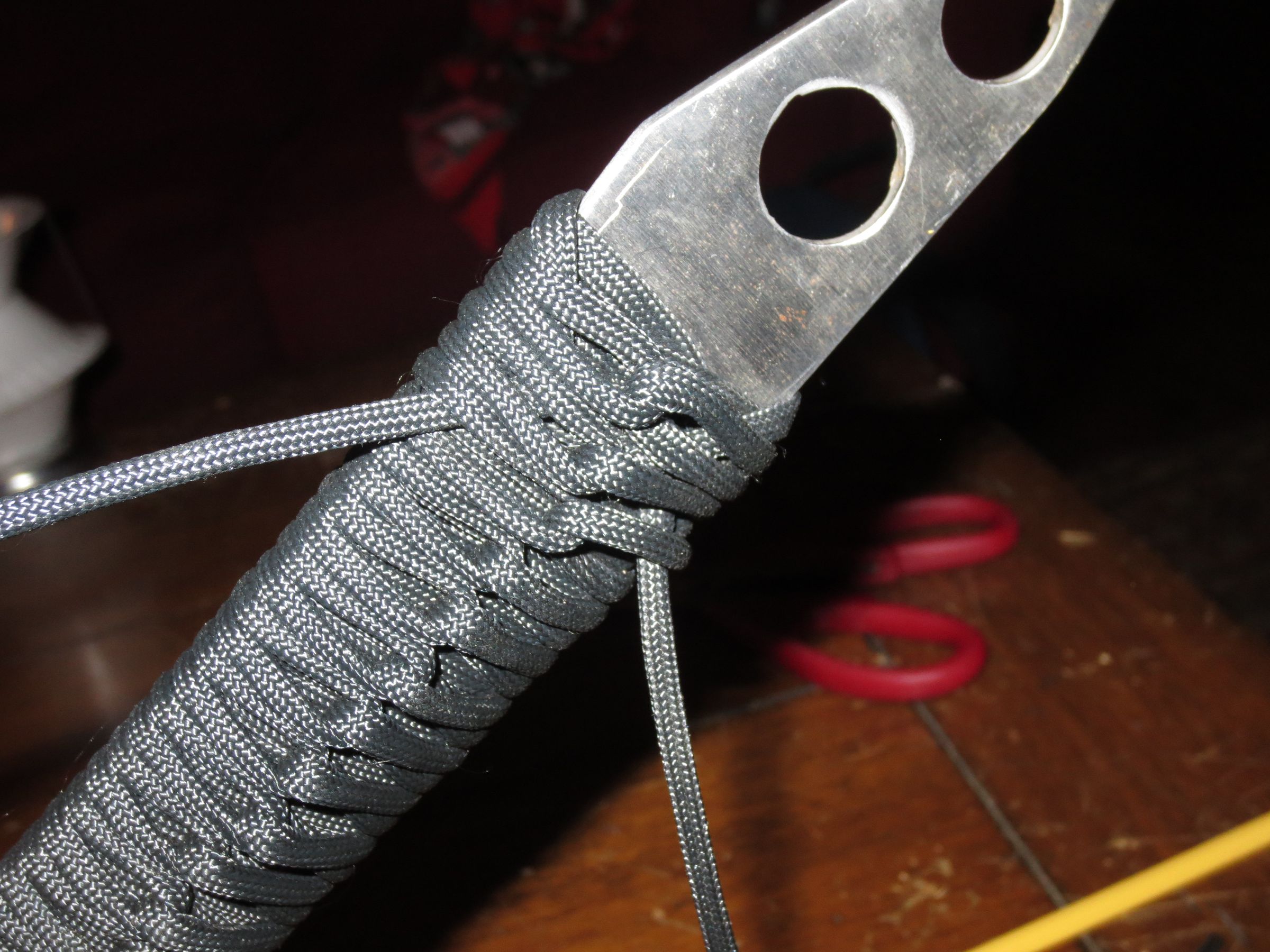 Paracord Strider Knife/Tool Wrap : 10 Steps - Instructables