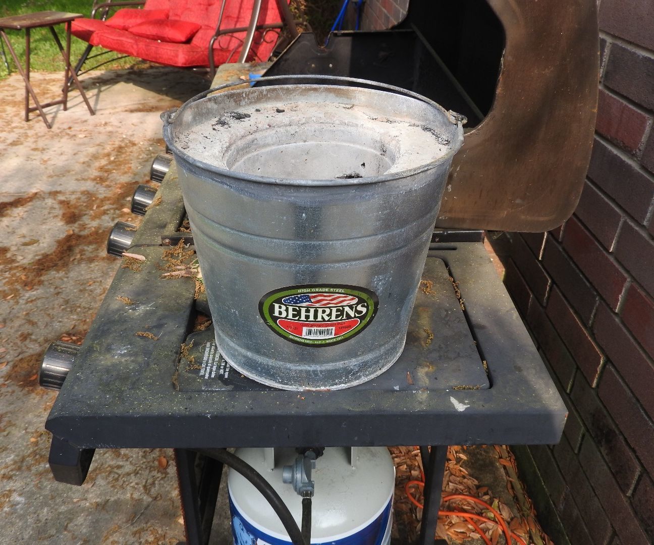 Metal Bucket Forge 