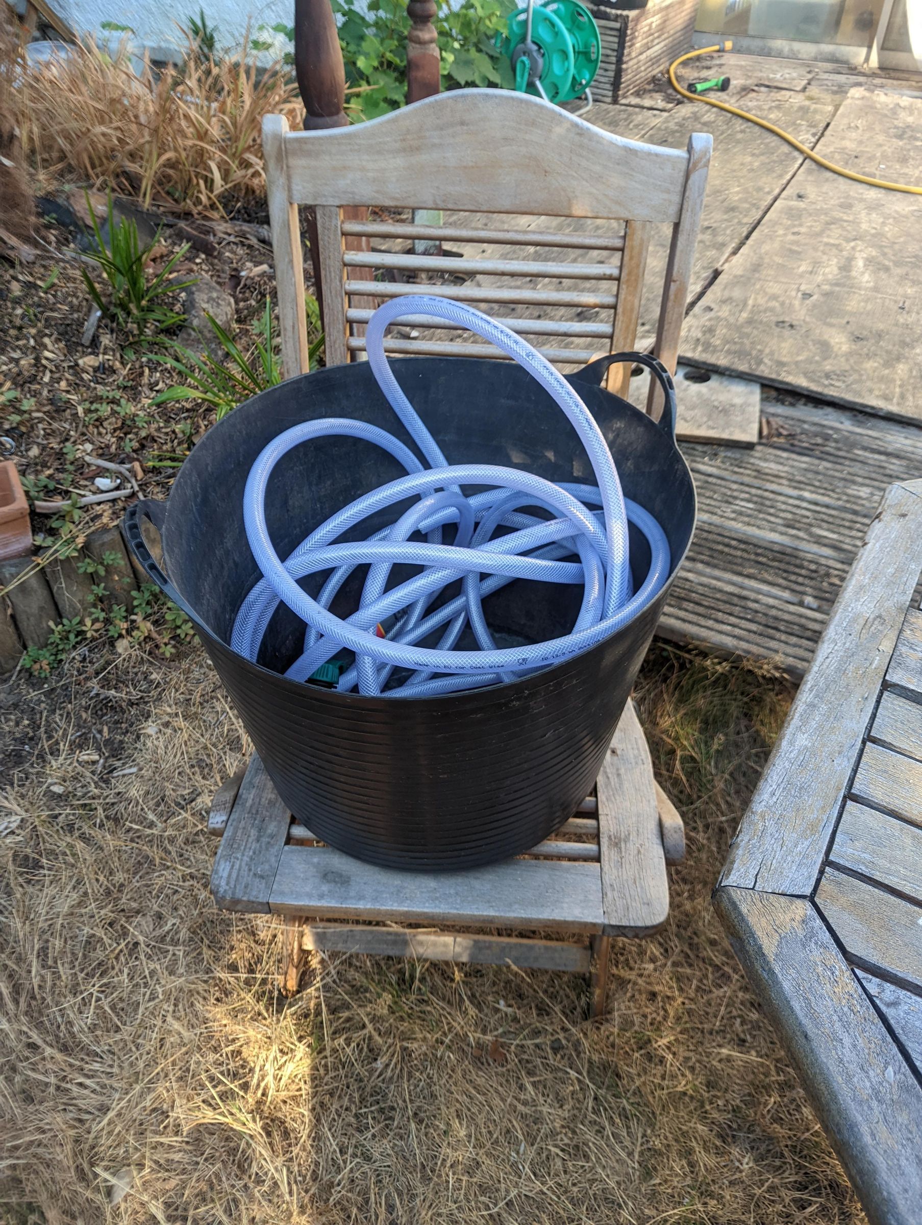 Siphon (Syphon) Bath Water Without Sucking 5 Steps (with Pictures