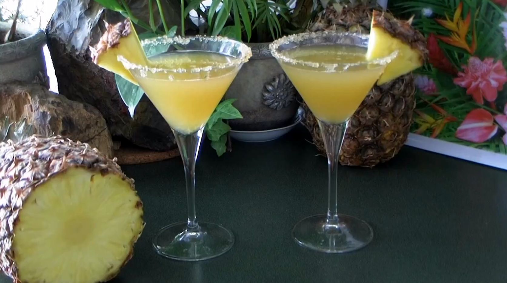 How to Make a Pineapple Cocktail.