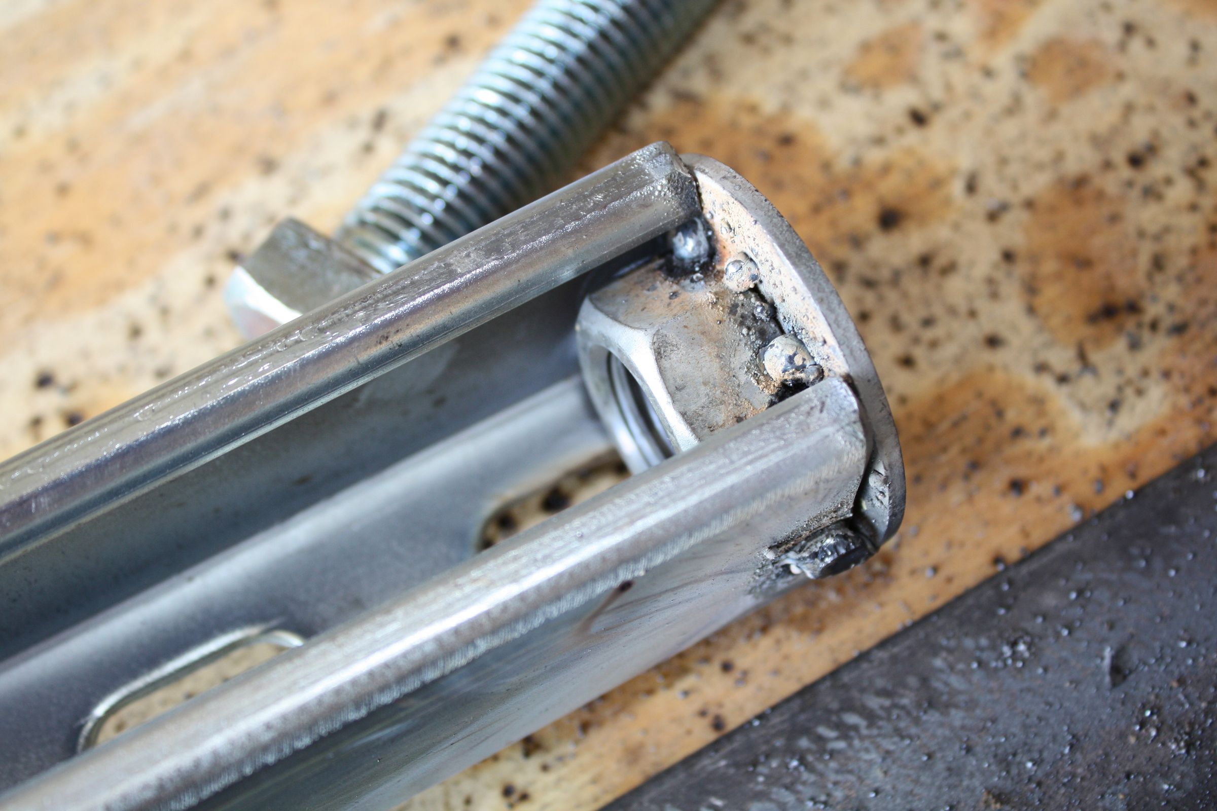 Steel Washer/Dryer Stand With Adjustable Legs 10 Steps (with Pictures