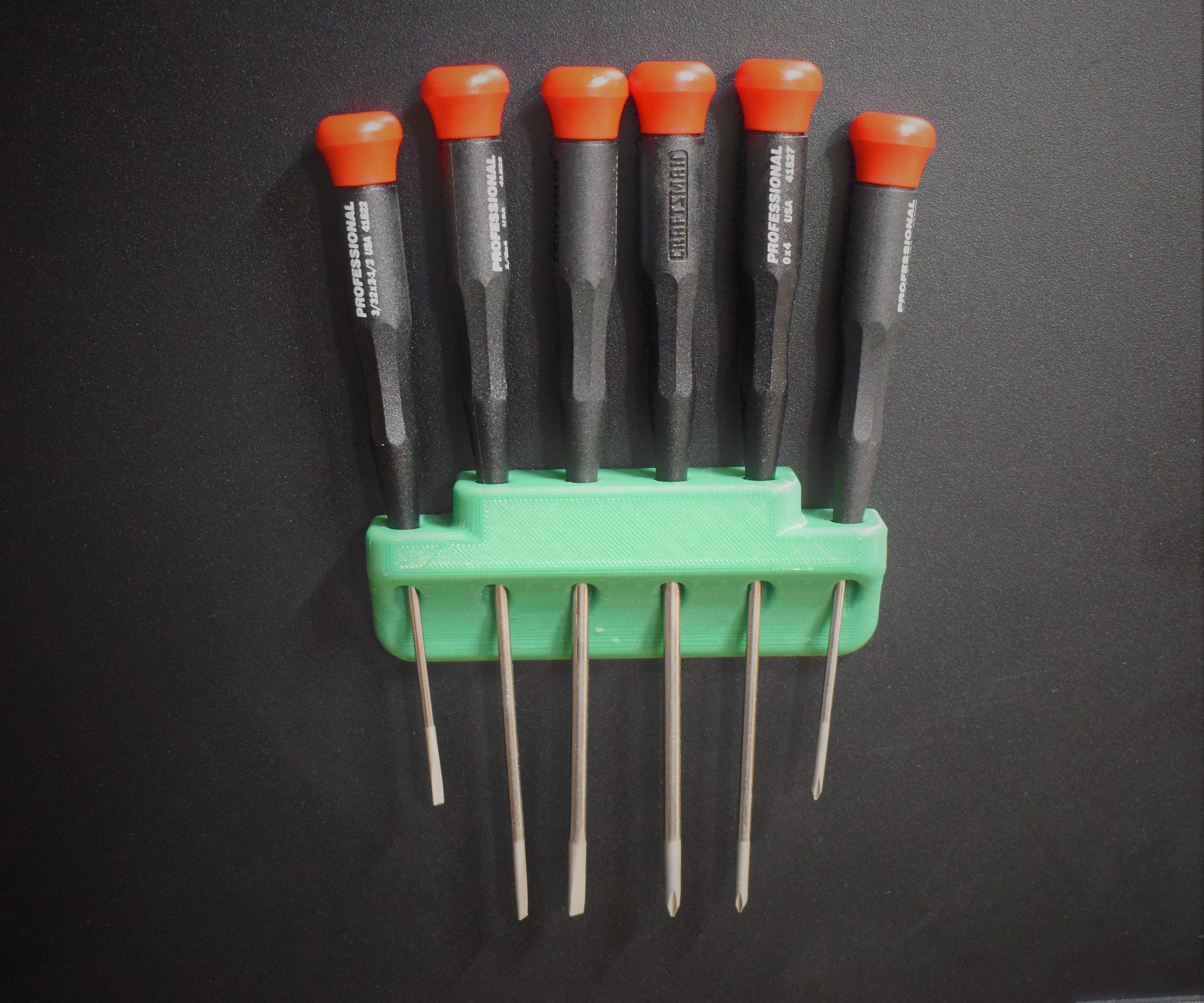 How to Make a 3D Printed Screwdriver Caddy Using Fusion 360