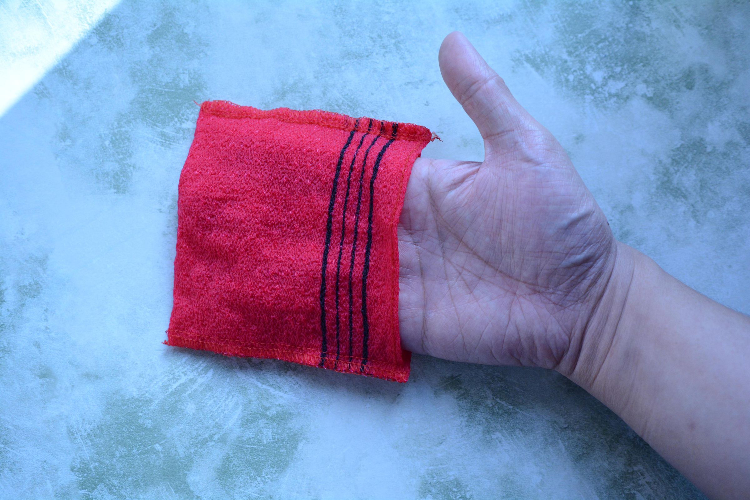 Exfoliate Your Skin With Italy (Korean) Towel 7 Steps (with Pictures