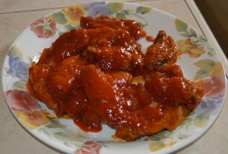Chicken Wings Without the Deep-Fry, Method 1 of 2