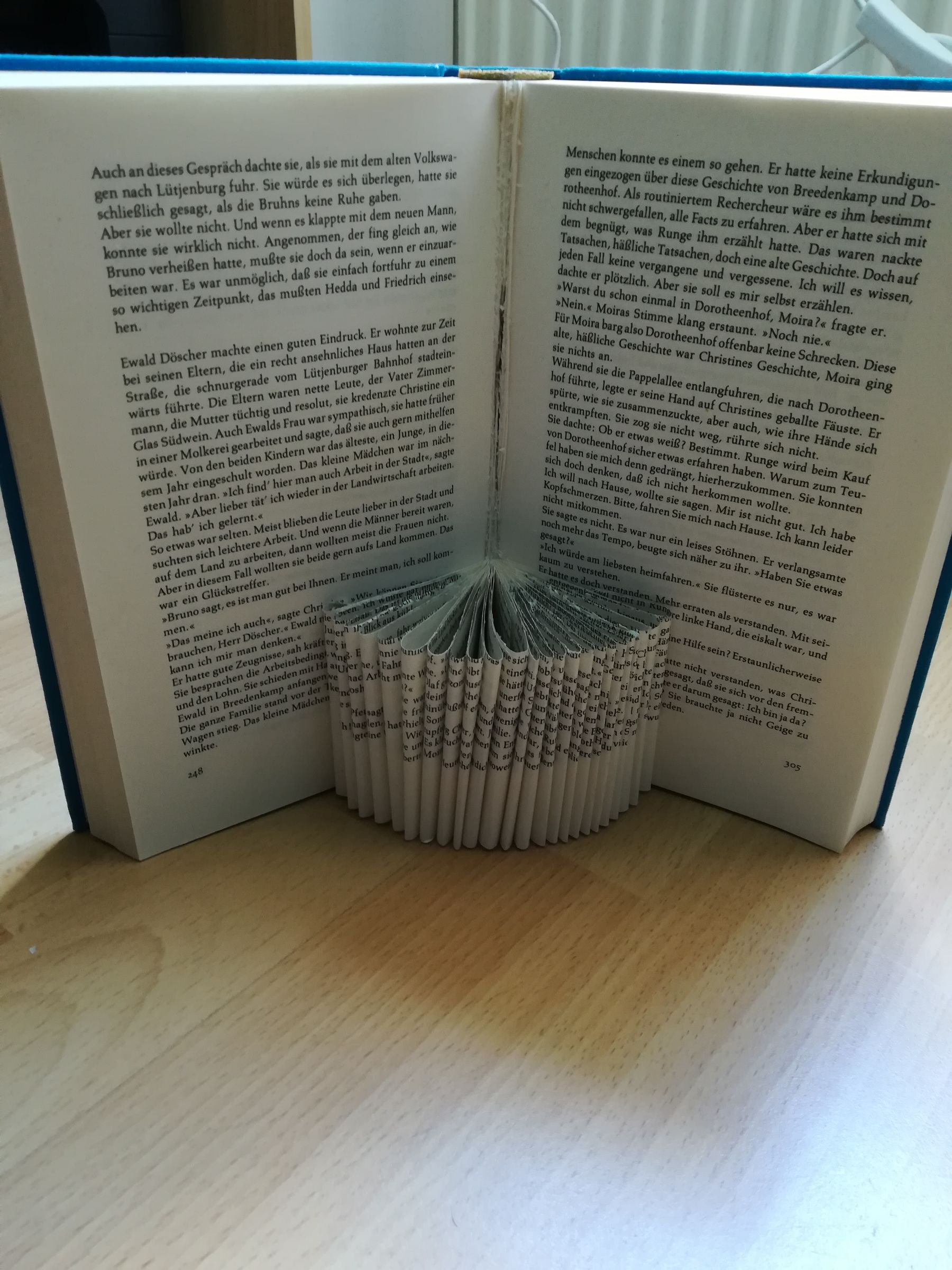Magical Book Tree : 6 Steps - Instructables