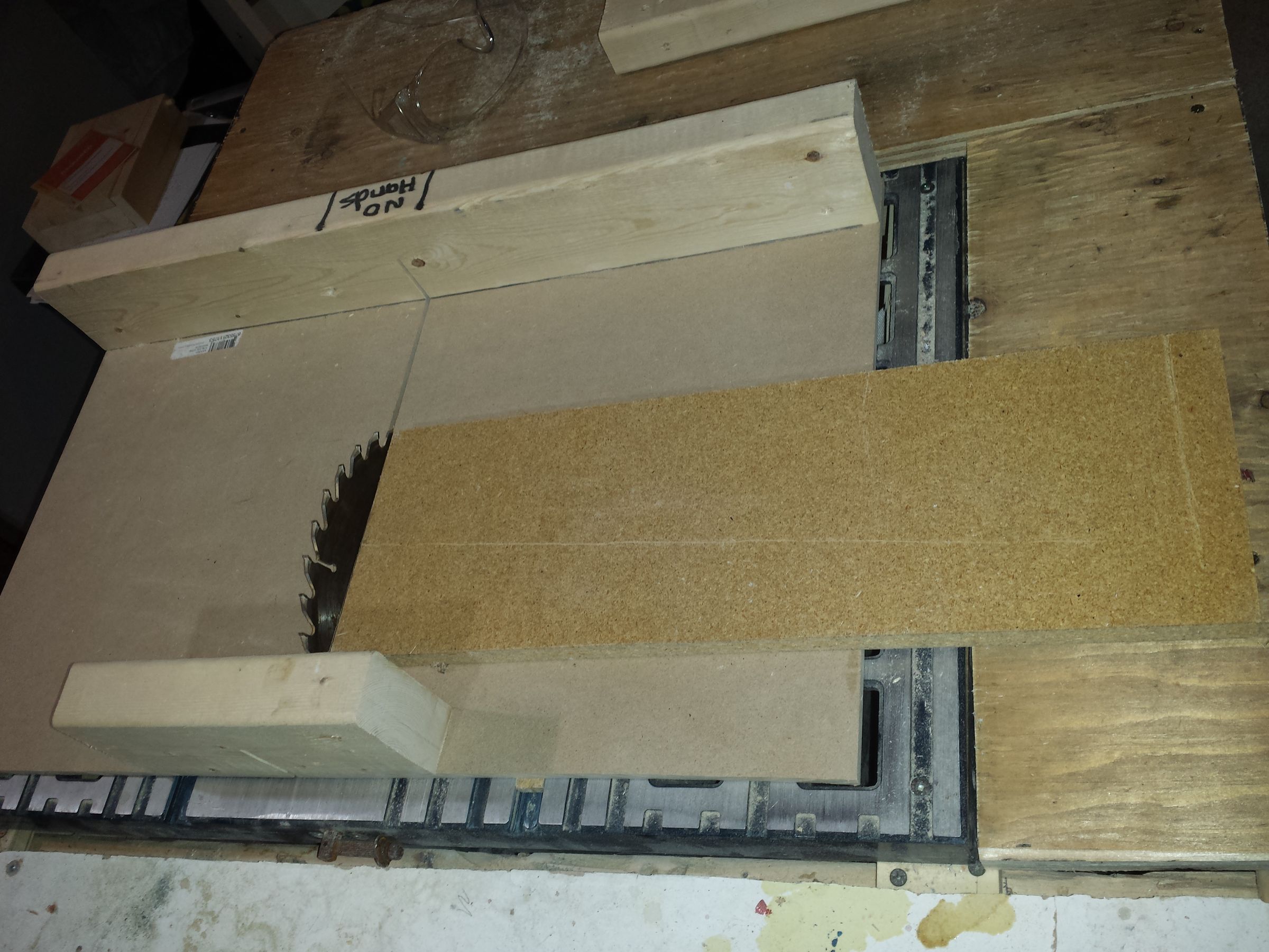 Simple Round Tenon Table Saw Jig. 5 Steps Instructables