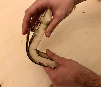 Assemble the Corners (1/2)