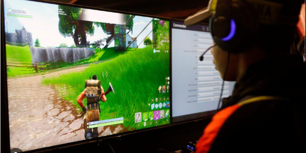 Basics to Fortnite : 7 Steps - Instructables
