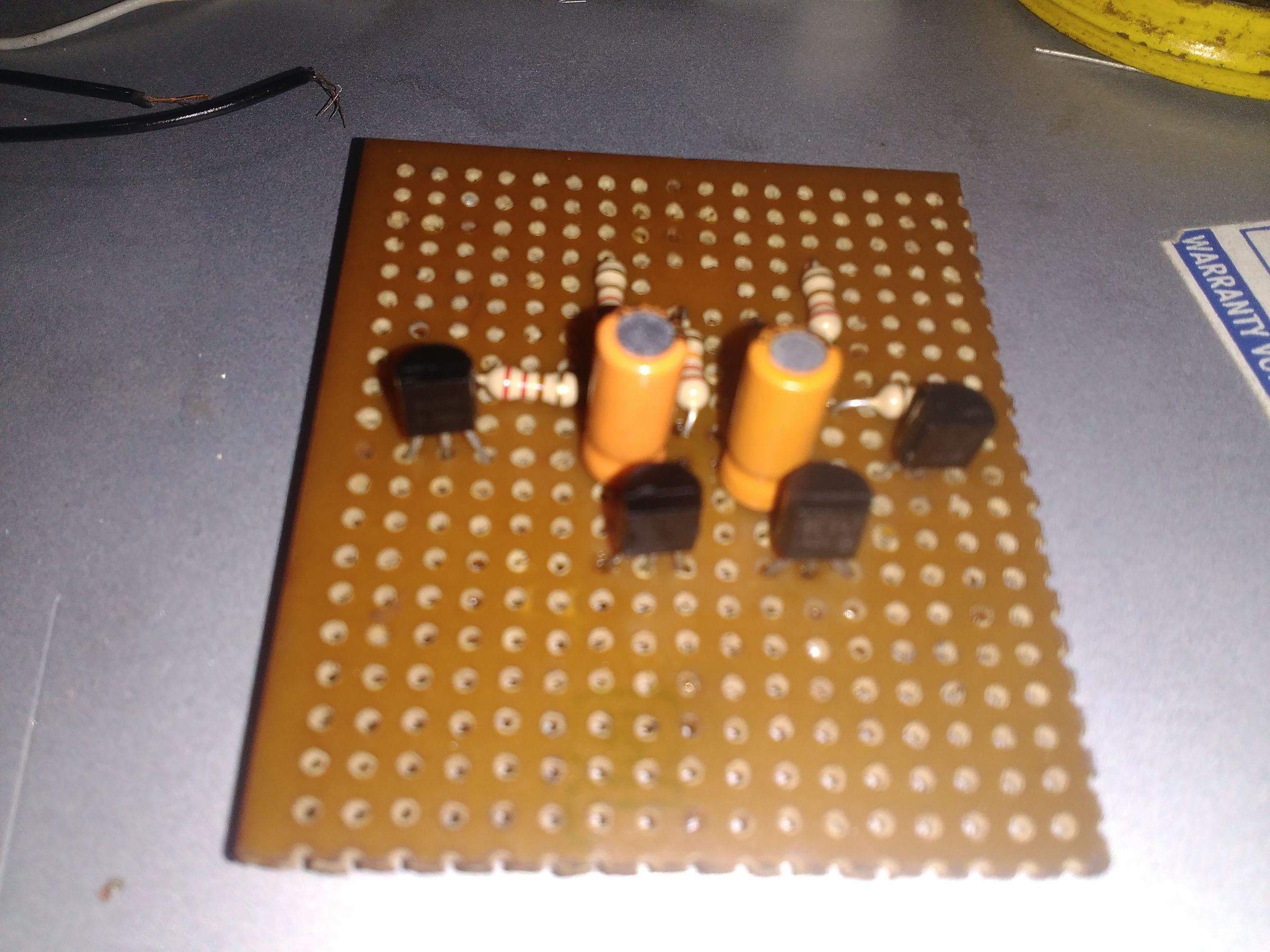 HOW TO MAKE a Simple Flashing LED HEART (astable Multivibrator) : 6 ...