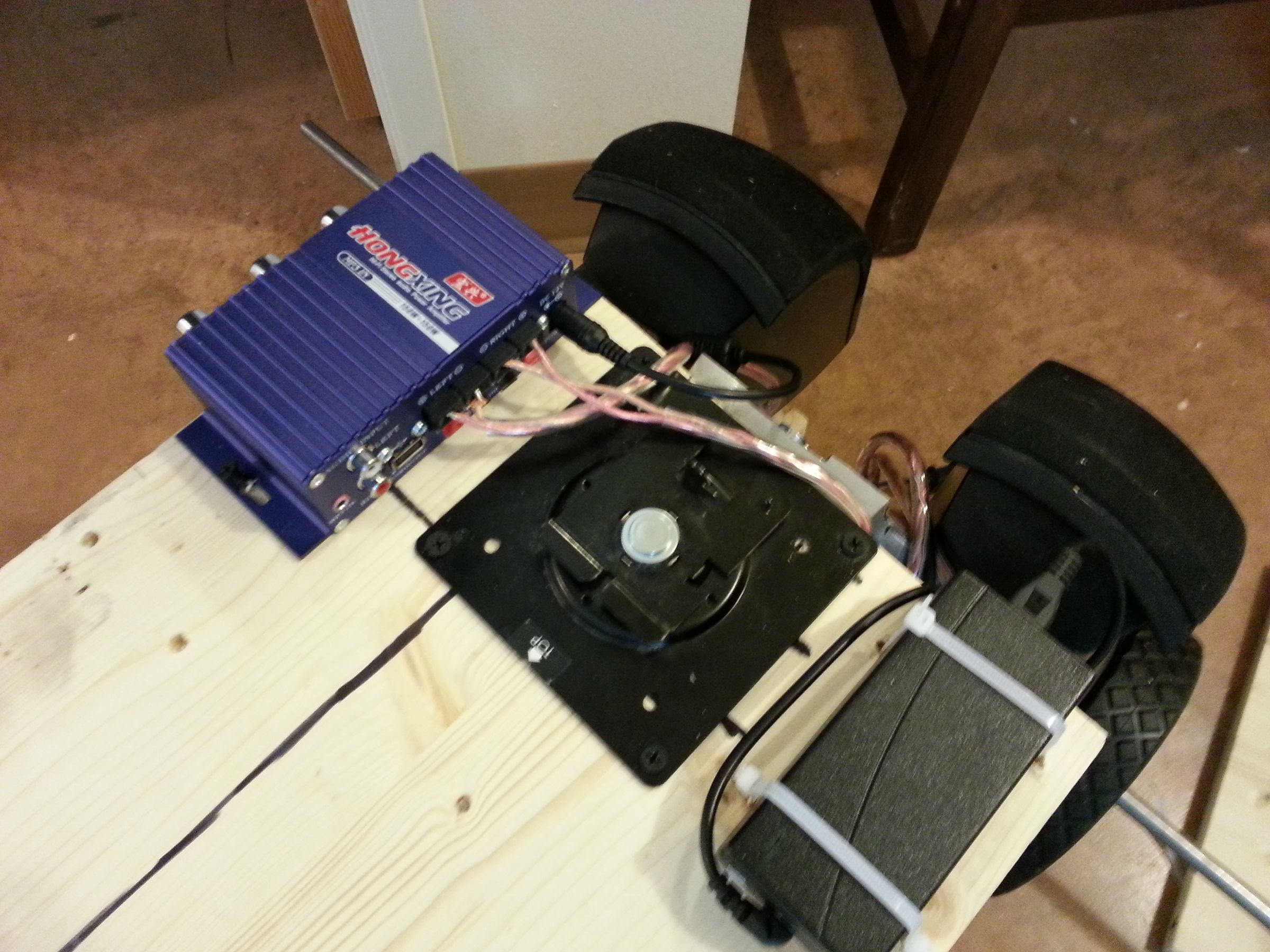 Portable Outdoor Projection Cart Instructables