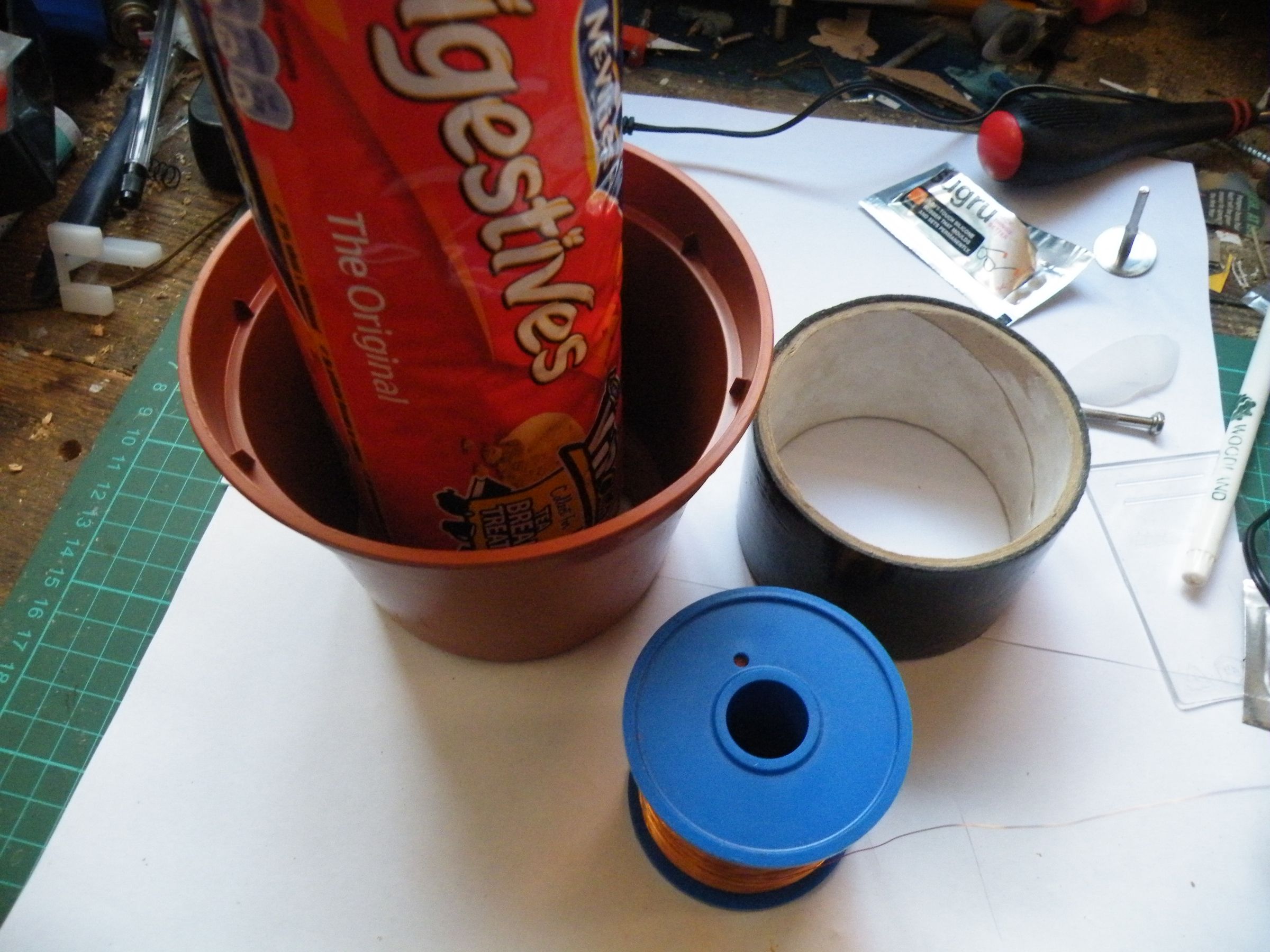 Biscuit Packet Opener: an Assisstive Technology Prototype : 5 Steps ...