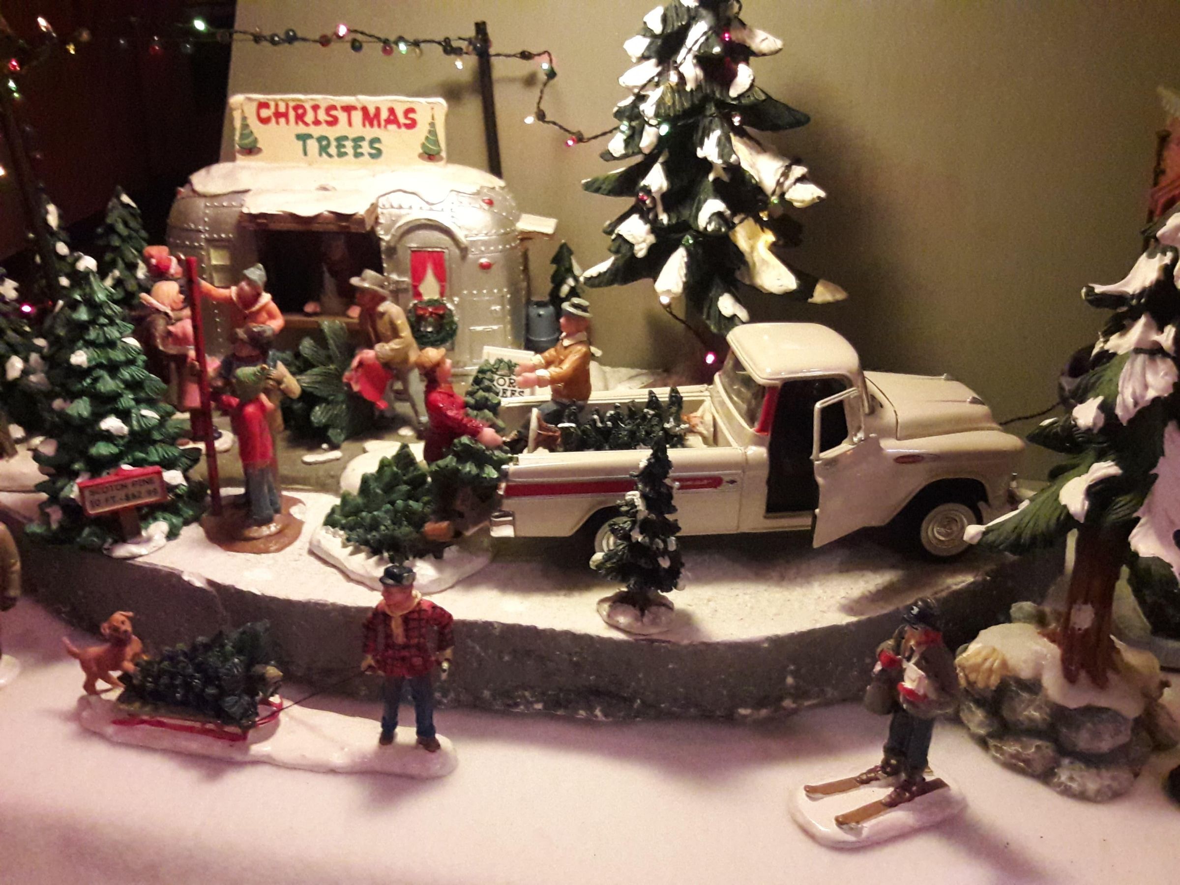 Christmas Tree Snow Village Display 5 Steps Instructables