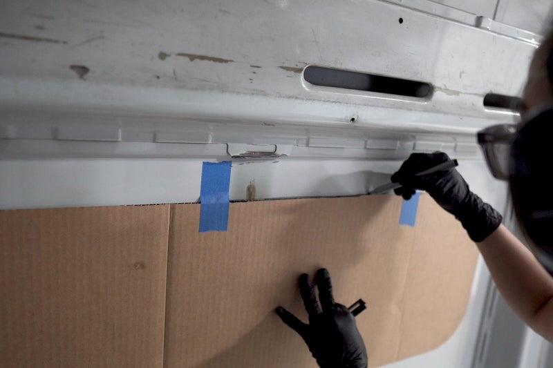 installer soi-même les baies projetables sur votre fourgons aménagés