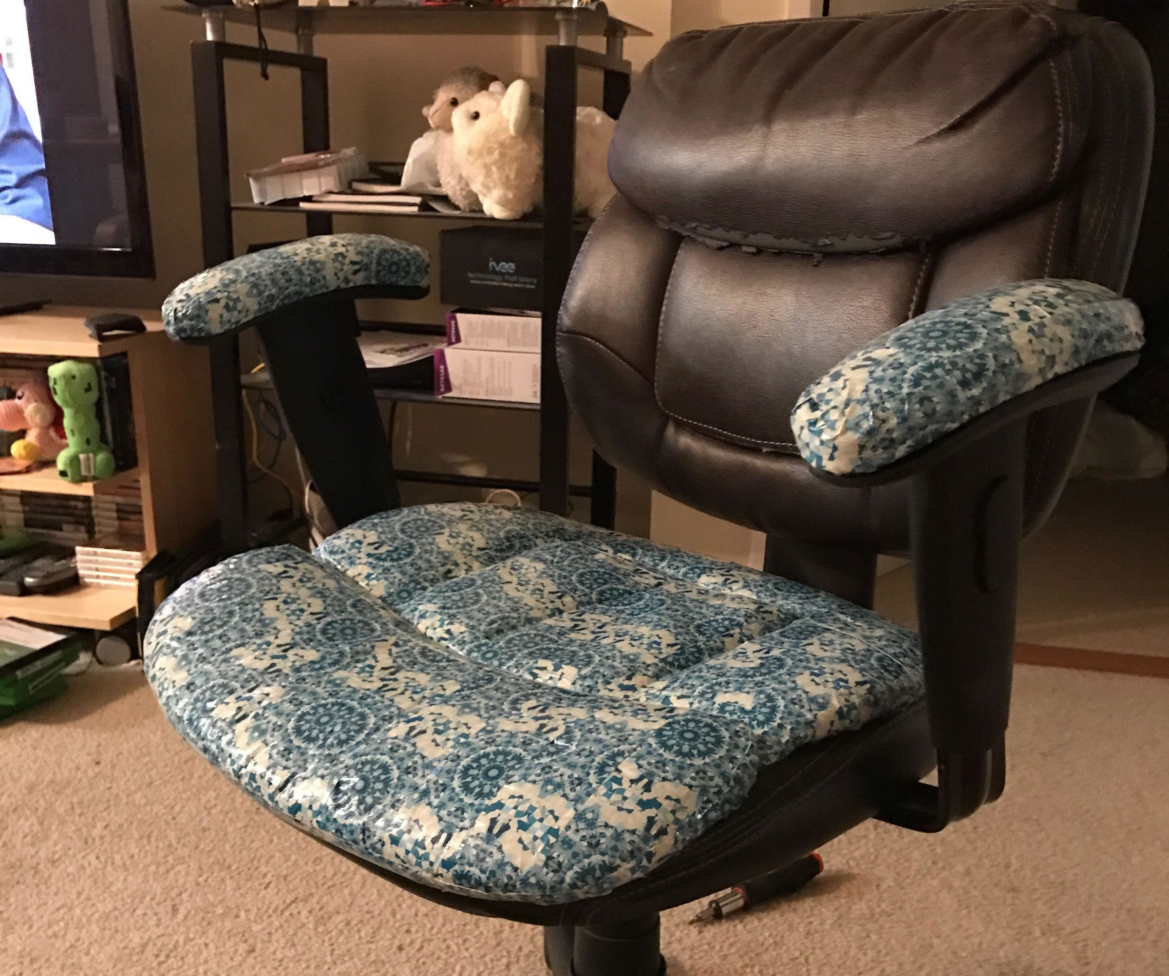Reupholster Using Duck Tape!