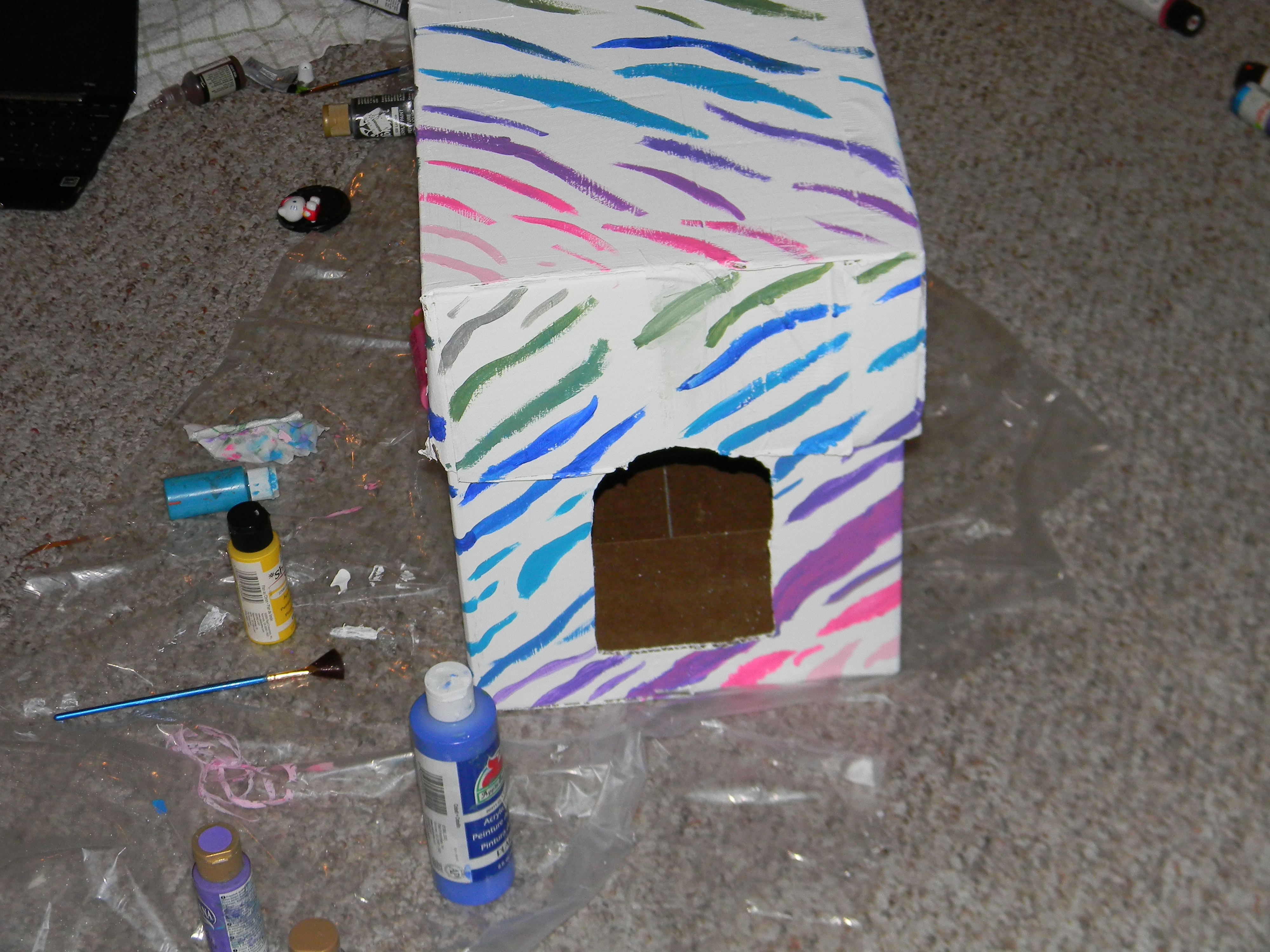 Designer covered Kitten Litter box