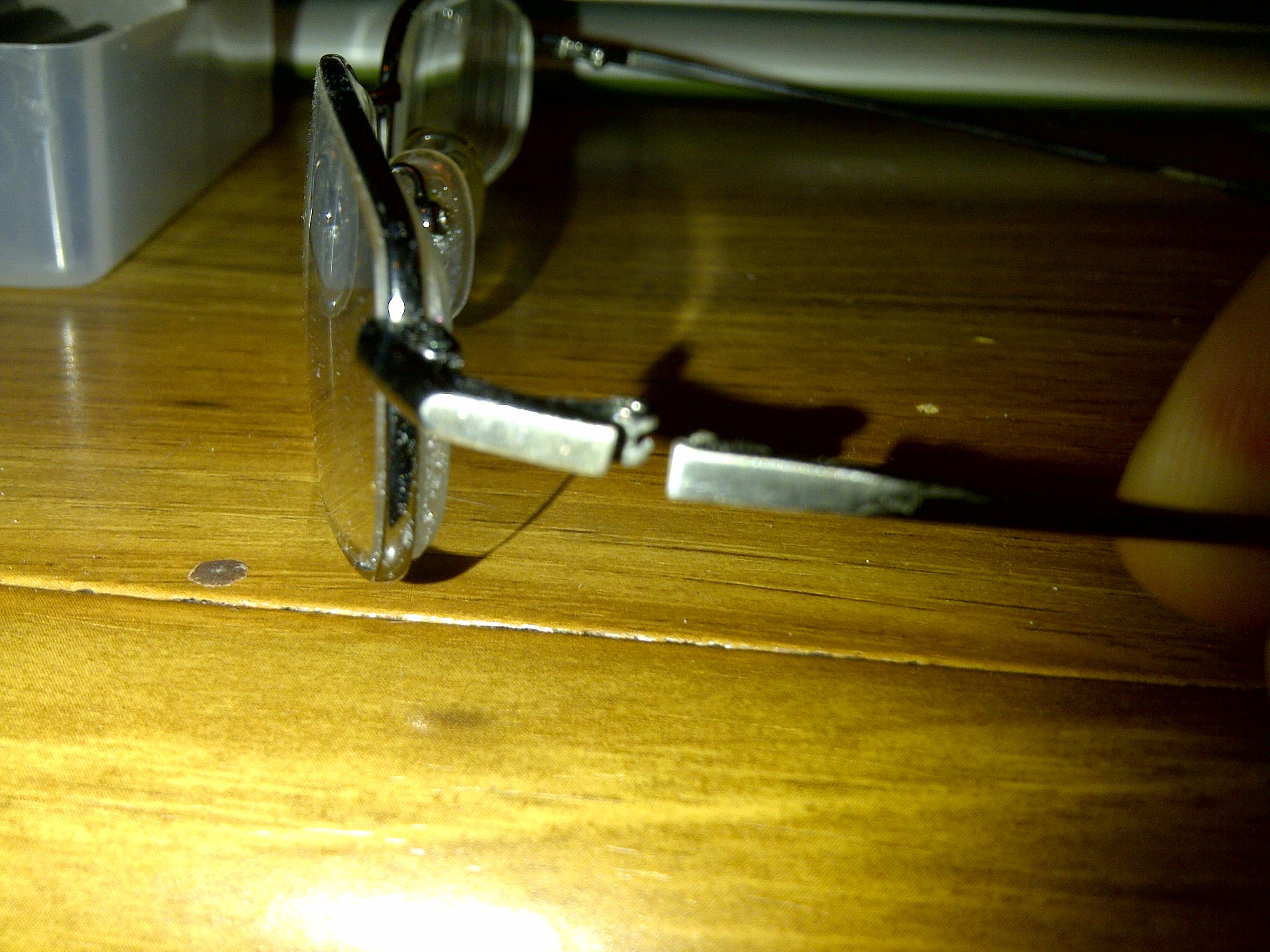 How to Repair a Broken Hinge on Your Glasses NerdVision V1.0 4
