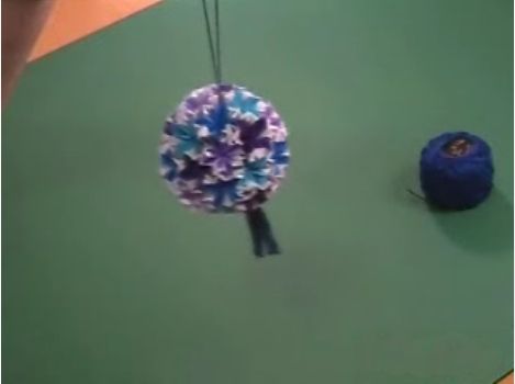 How to Fold a Japanese Paper Ball (Kusudama)