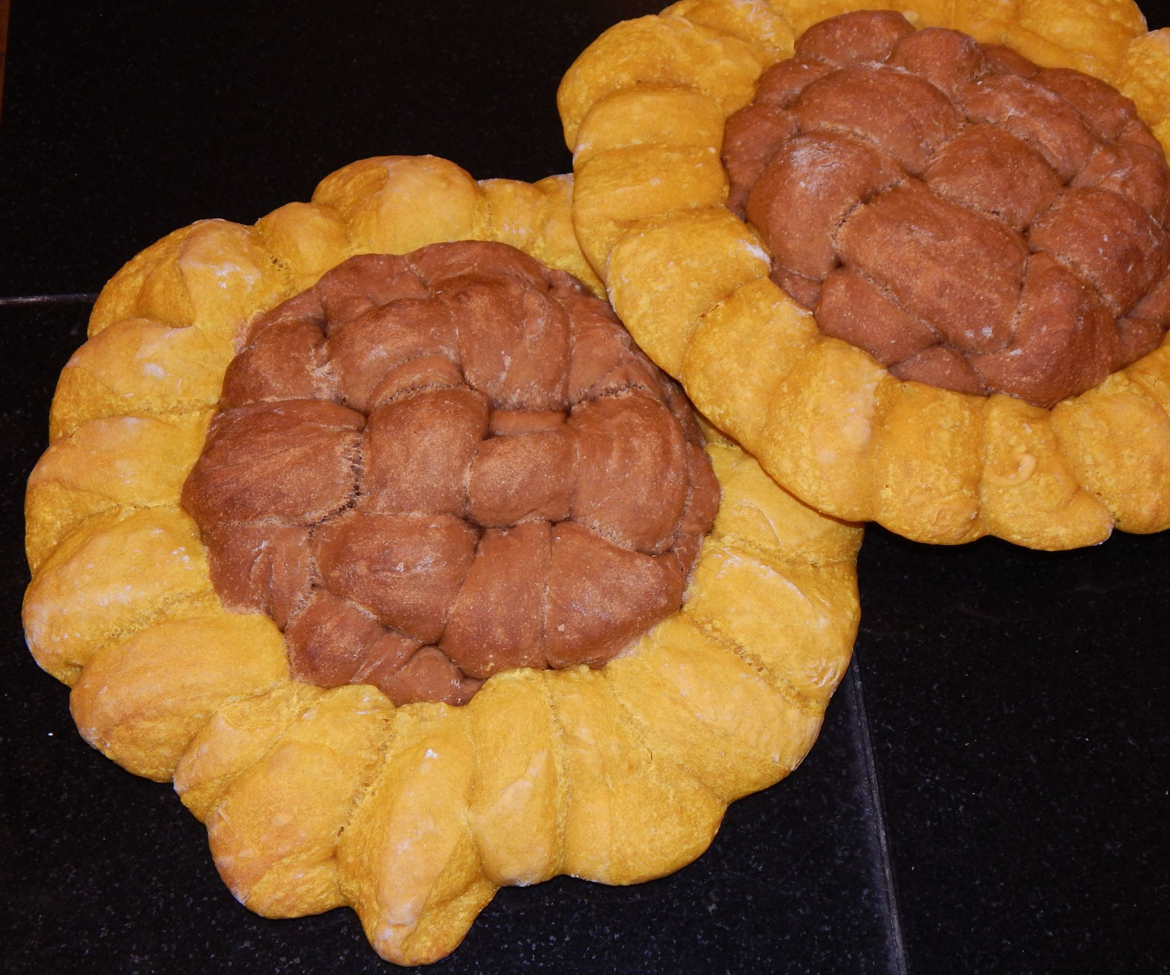 No-Knead Bread Sunflowers
