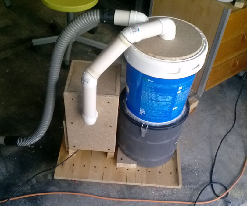 Cheap cyclone-based vacuum cleaner made from scratch
