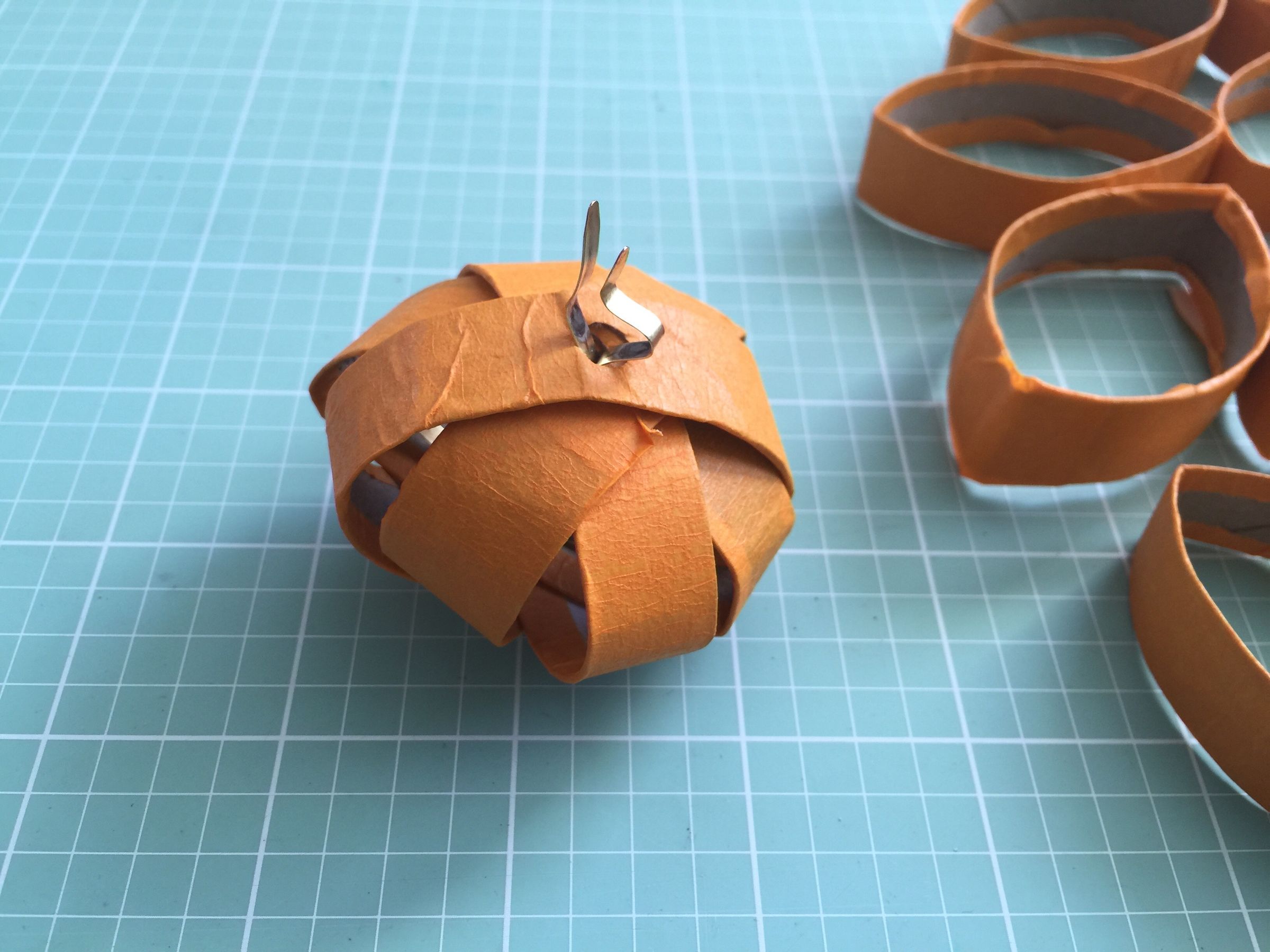 JackO Lantern Made Out of Toilet Paper Rolls 7 Steps Instructables