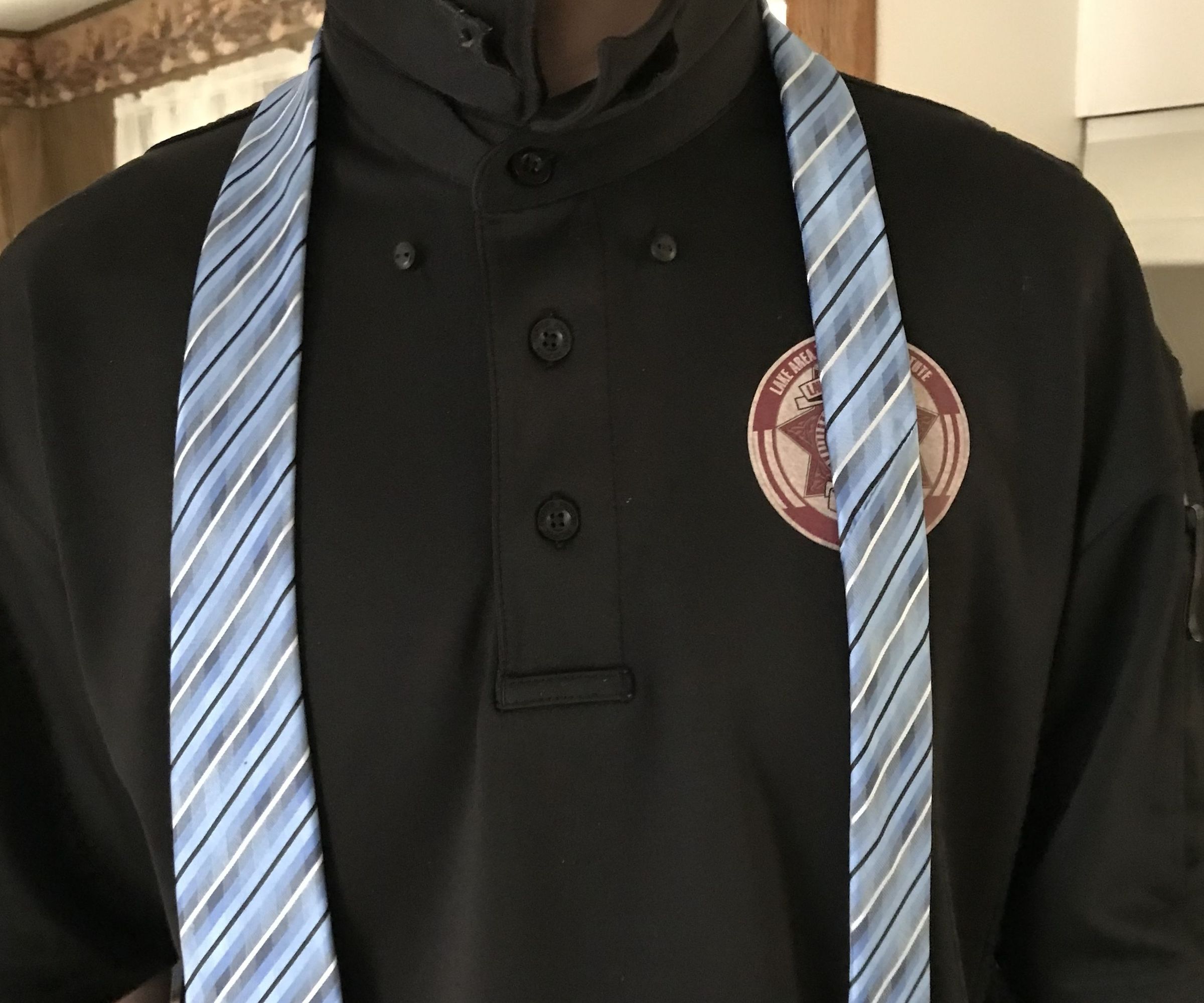 How to Tie a Tie