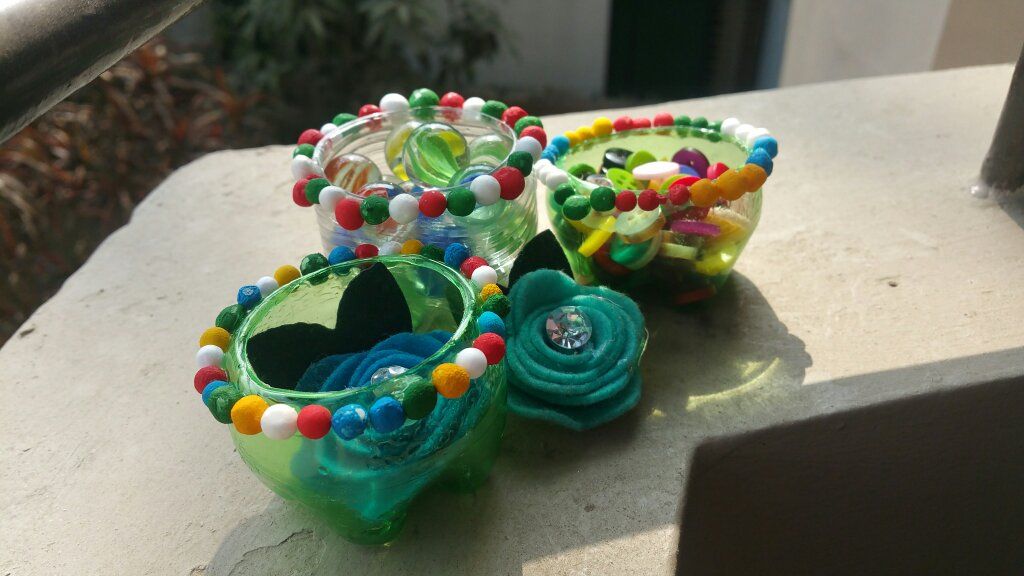 Show Peace Made From Plastic Bottles 