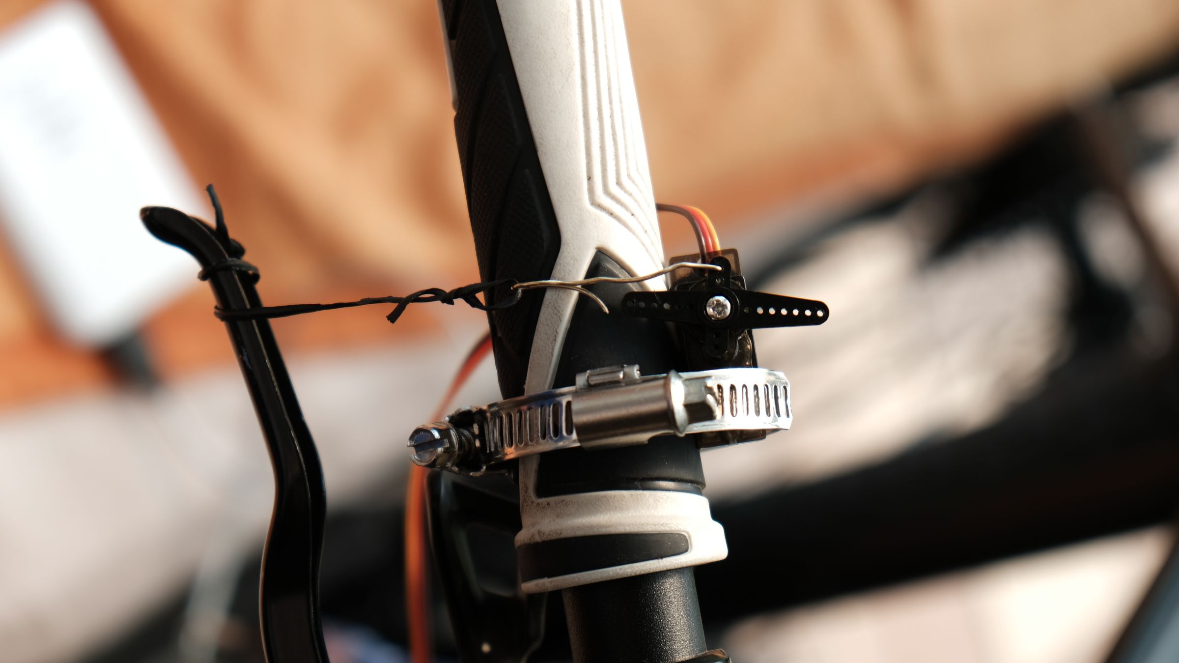 WHEELIE CHEAT DEVICE 10 Steps (with Pictures) Instructables