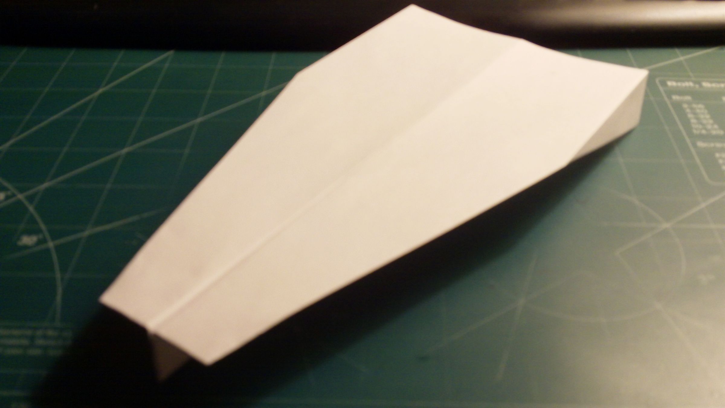 How to Make the Eaglet Paper Airplane