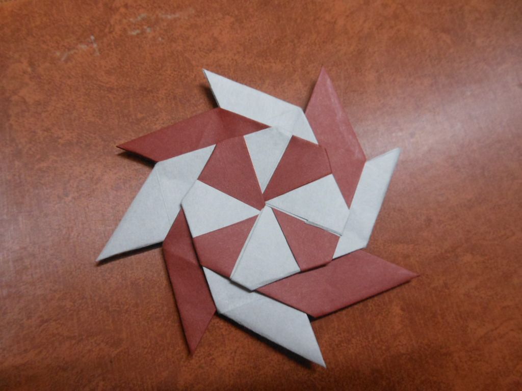 How to Make a Frisbee Ninja Star  