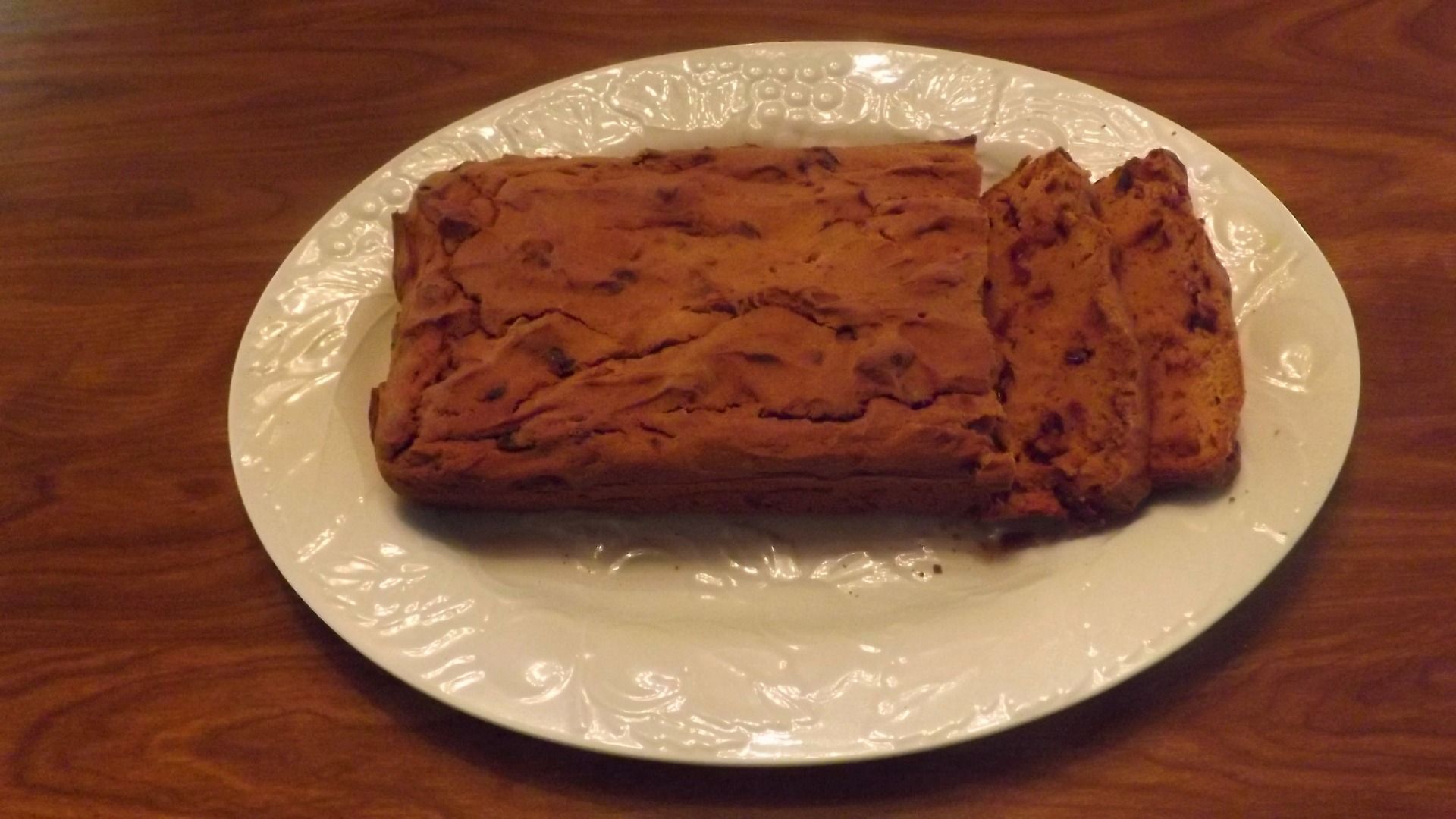 GLUTEN-FREE PUMPKIN-CRANBERRY BREAD
