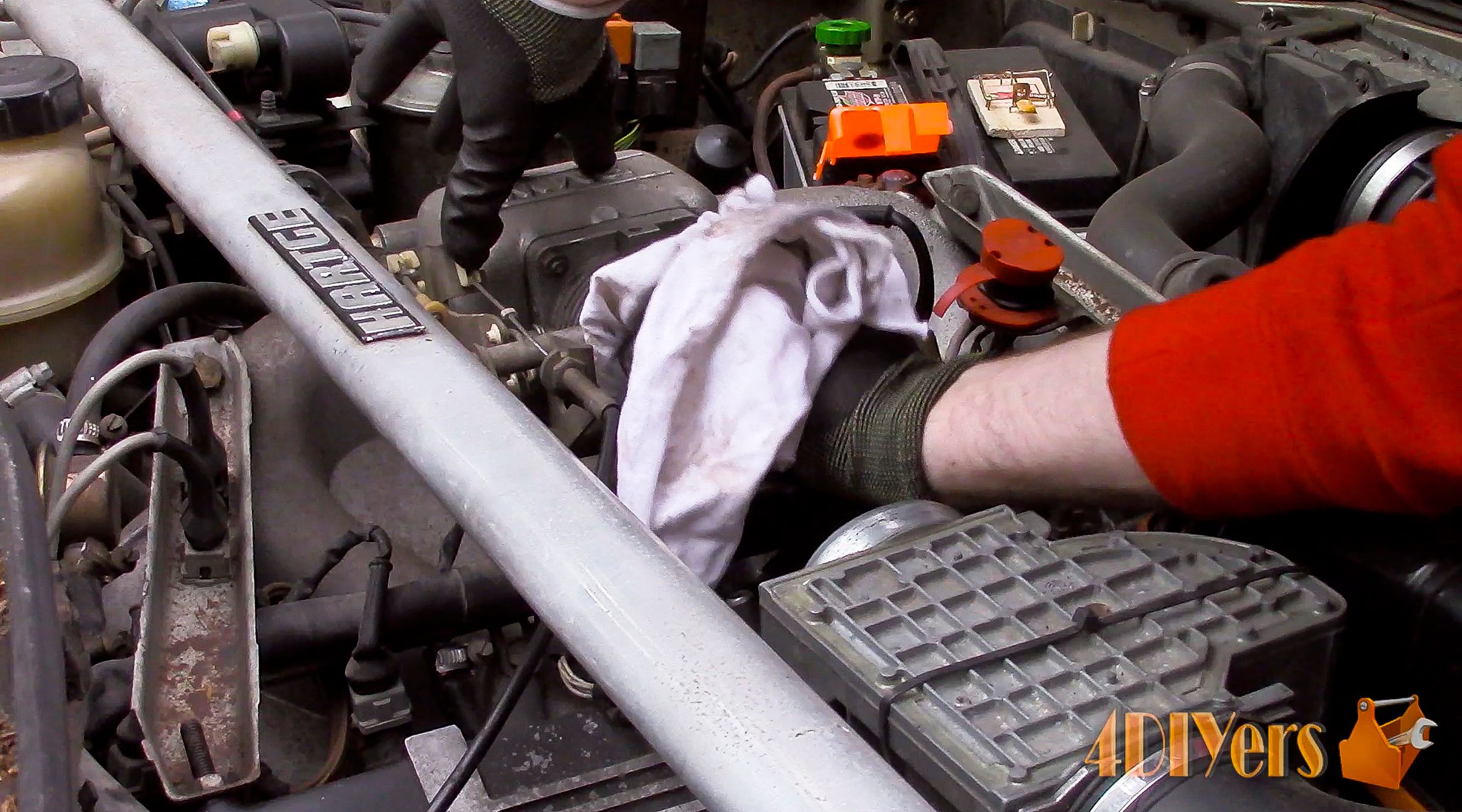 How to Clean a Throttle Body 3 Steps (with Pictures) Instructables