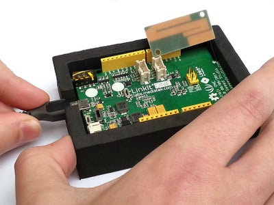 Assembling LinkIt ONE and Running the Code