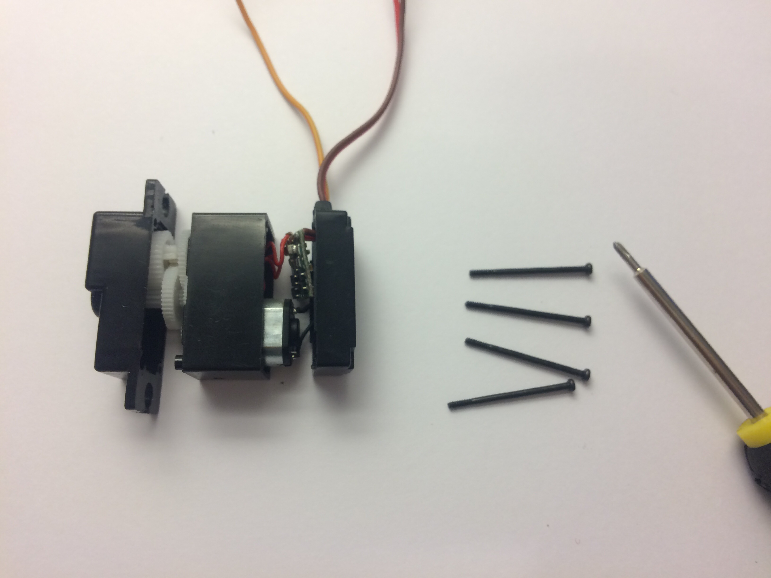 Hack a Servo 4 Steps (with Pictures) Instructables