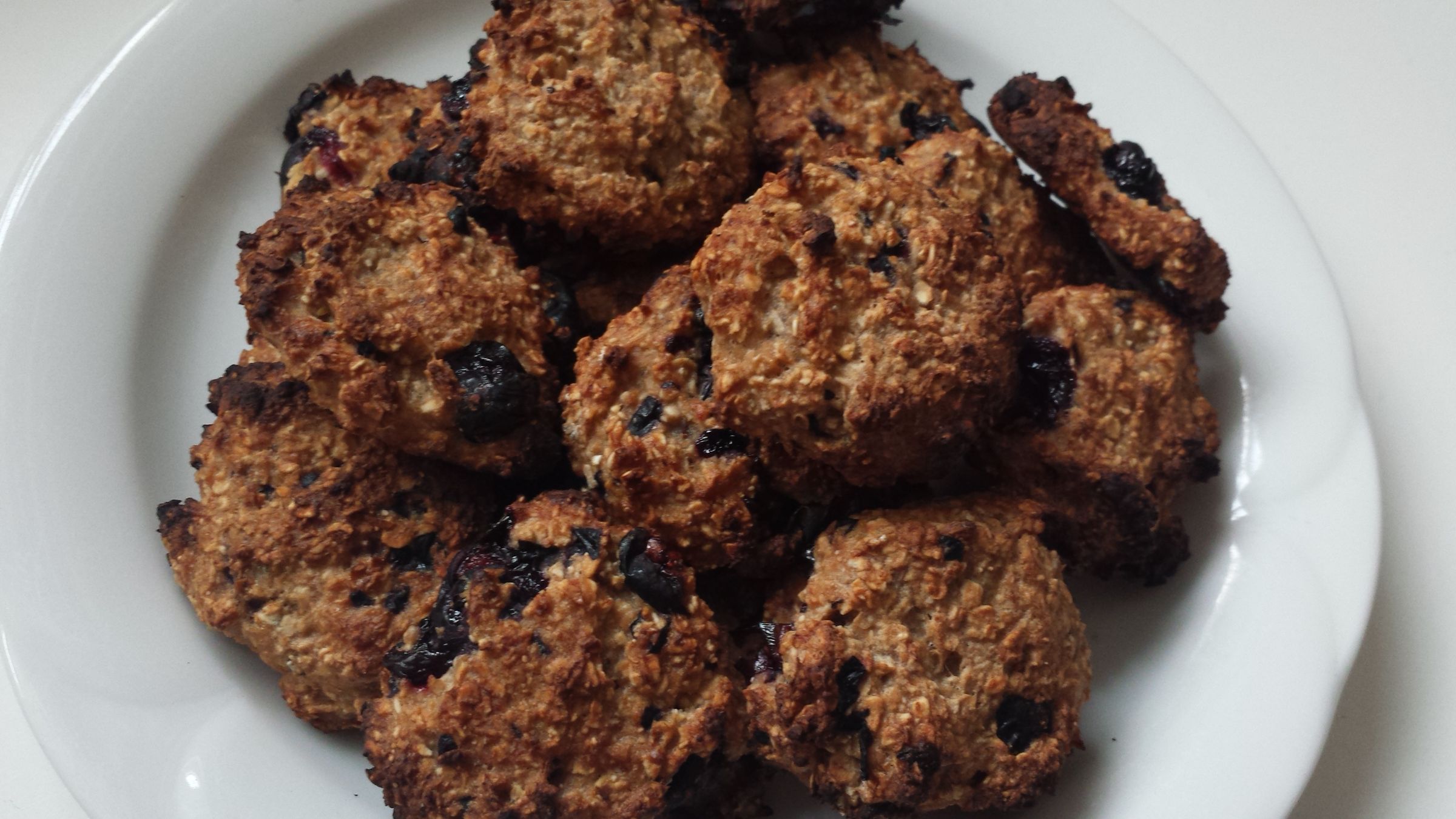 The Easiest Oatmeal Cookies Ever