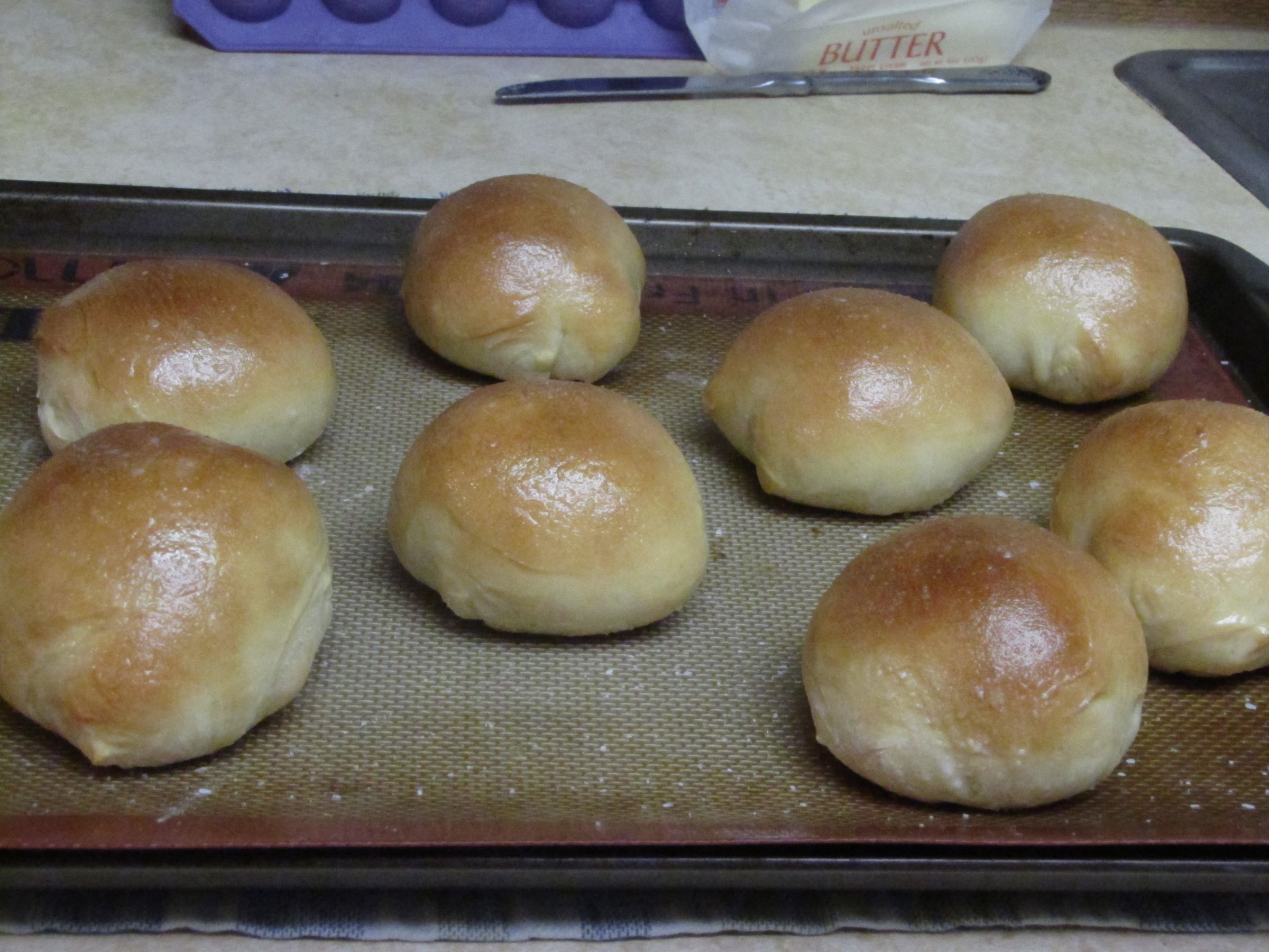 Texas Roadhouse Rolls with Cinnamon Butter