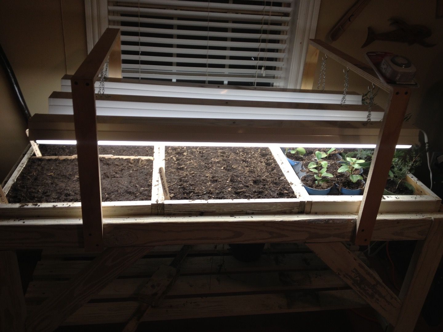 Salad Table - for the Urban Gardner : 4 Steps (with Pictures ...