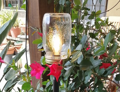A Terrace Wooden-base Pole-mounted Glass Jar Light