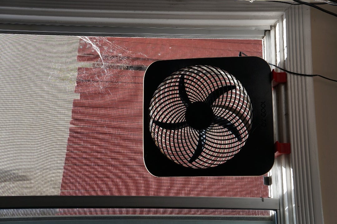 Box Fan In Window To Cool Room 3D Printed Window Box Fan Shelves : 6 Steps - Instructables