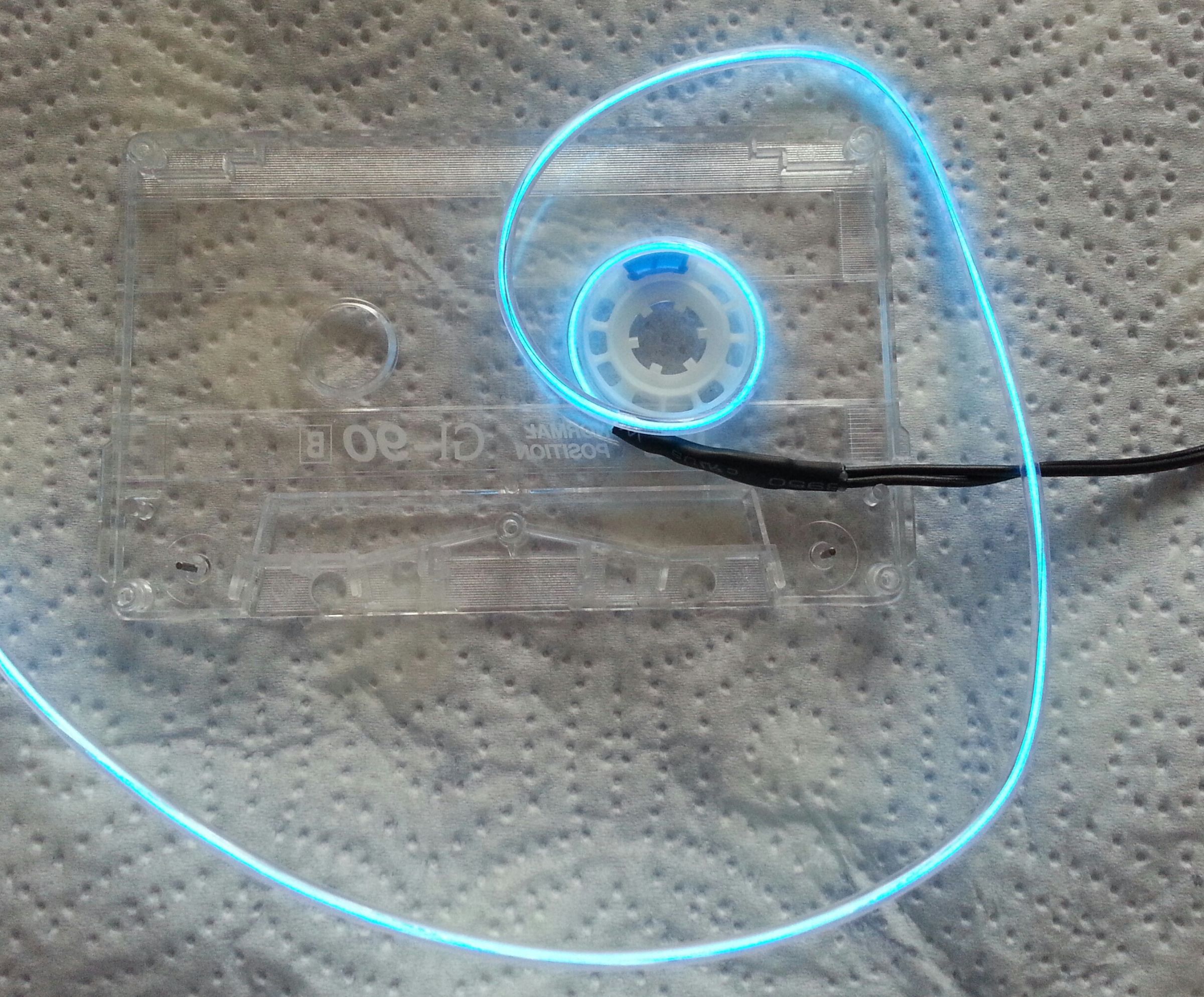 EL Wire Cassette Tape Dangler : 3 Steps (with Pictures) - Instructables